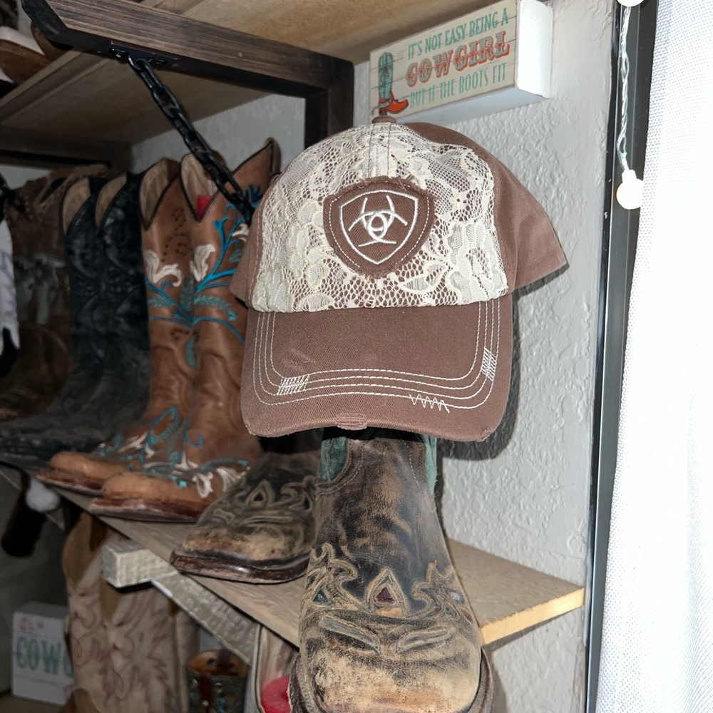 Ariat Lace Hat/Cap 🧢